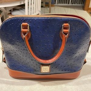 EUC Dooney and Bourke satchel ostrich print